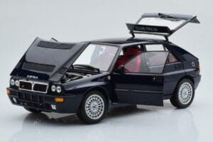 Lancia Delta HF Integrale Club Italia Blau Kyosho 1:18 08343SC Metall — Bild 2 von 8
