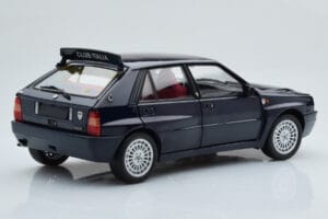 Lancia Delta HF Integrale Club Italia Blau Kyosho 1:18 08343SC Metall — Bild 4 von 8