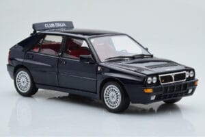 Lancia Delta HF Integrale Club Italia Blau Kyosho 1:18 08343SC Metall — Bild 6 von 8