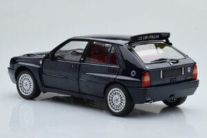 Lancia Delta HF Integrale Club Italia Blau Kyosho 1:18 08343SC Metall — Bild 7 von 8