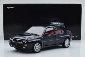Lancia Delta HF Integrale Club Italia Blau Kyosho 1:18 08343SC Metall — Bild 8 von 8