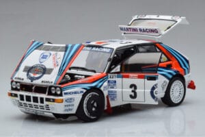 Lancia Delta HF Integrale Evoluzione #3 D. Auriol / B. Occelli Tour de Corse 1992 Kyosho 1:18 08348H Metall — Bild 2 von 9