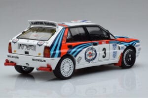 Lancia Delta HF Integrale Evoluzione #3 D. Auriol / B. Occelli Tour de Corse 1992 Kyosho 1:18 08348H Metall — Bild 3 von 9