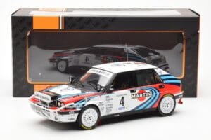 Lancia Delta Integrale 16V #4 A. Fiorio Rally Safari 1990 IXO 1:18 18RMC139B Metall — Bild 6 von 6