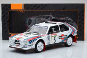 Lancia Delta S4 #5 M. Biasion / T. Siviero Rally San Remo 1986 IXO 1:18 18RMC130B Metall — Bild 6 von 6