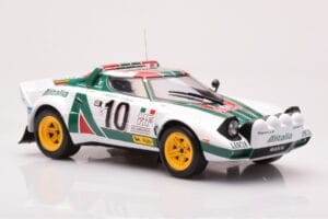 Lancia Stratos HF #10 S. Munari / S. Maiga Rally Monte Carlo 1976 IXO 1:18 18RMC162A Metall — Bild 4 von 6