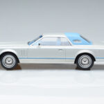 Lincoln Continental Mark V Silber MCG 1:18 - image 3 of 6