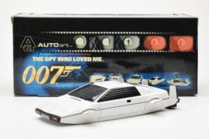 Lotus Esprit Type 79 James Bond The Spy Who Loved Me Submarine Weiß AUTOart 1:18 75306 Metall — Bild 2 von 8