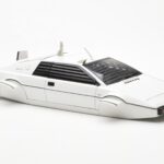 Lotus Esprit Type 79 James Bond The Spy Who Loved Me Submarine Weiß AUTOart 1:18 - image 6 of 8