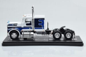 Marmon CHDT Weiß Blau IXO 1:43 TR083 Metall — Bild 2 von 4