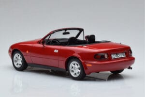 Mazda MX-5 NA Norev 1:18 188020 Metall — Bild 7 von 8