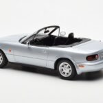 Mazda MX-5 NA Silber Norev 1:18 - image 6 of 7