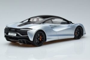 McLaren Artura Silber GT Spirit 1:18 GT873 Resin — Bild 2 von 6
