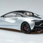 McLaren Artura Silber GT Spirit 1:18 GT873 Resin - image 5 of 6