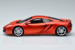 McLaren MP4-12C Mit Stig Top Gear Figur Minichamps 1:18 519101330 Metall — Bild 4 von 7