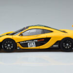 McLaren P1 GTR Gelb Mit Grünen Streifen AUTOart 1:18 - image 4 of 7