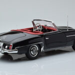 Mercedes 190 SL W121 Cabriolet Schwarz Minichamps 1:18 - image 3 of 8