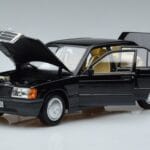 Mercedes 190 E W201 Limitierte Auflage Norev 1:18 183823 Metall - image 2 of 10