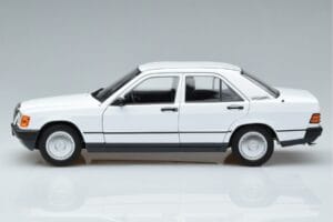 Mercedes 190 E W201 Weiß Norev 1:18 183820 Metall — Bild 4 von 7