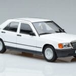 Mercedes 190 E W201 Weiß Norev 1:18 183820 Metall - image 5 of 7