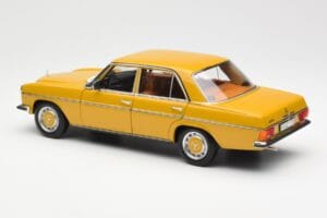 Mercedes 200/8 W115 Sahara Gelb Norev 1:18 183771 Metall — Bild 7 von 8
