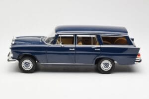 Mercedes 200 Universal W115 Blau Norev 1:18 183599 Metall — Bild 4 von 8