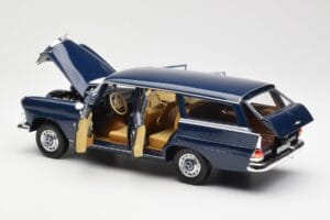 Mercedes 200 Universal W115 Blau Norev 1:18 183599 Metall — Bild 5 von 8