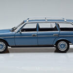 Mercedes 200T S123 Blau Norev 1:18 - image 4 of 7