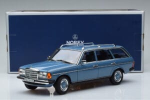 Mercedes 200T S123 Blau Norev 1:18 183737 Metall — Bild 7 von 7