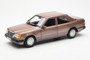 Mercedes 230E W124 Rosewood Metallic Händler Edition Norev 1:18