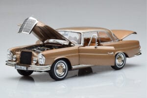 Mercedes 250 SE Coupe W111 Gold Metallic Norev 1:18 183759 Metall — Bild 2 von 7
