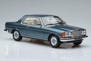 Mercedes 280 CE C123 Blau Otto 1:18 OT627 Resin — Bild 4 von 6