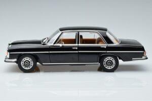 Mercedes 280 SE W108 Schwarz Norev 1:18 183762 Metall — Bild 4 von 7