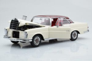 Mercedes 280 SE W108 Weiß AUTOart 1:18 76287 Metall — Bild 2 von 8