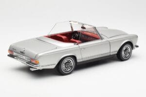 Mercedes 280 SL W113 Pagode Silber Schuco 1:18 450035000 Metall — Bild 3 von 8