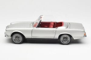 Mercedes 280 SL W113 Pagode Silber Schuco 1:18 450035000 Metall — Bild 4 von 8