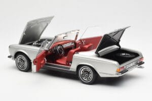 Mercedes 280 SL W113 Pagode Silber Schuco 1:18 450035000 Metall — Bild 5 von 8