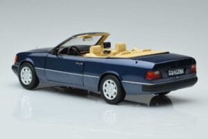 Mercedes 300 CE-24 A124 Cabriolet Nautical Blau Limitierte Auflage Norev 1:18 183879 Metall — Bild 6 von 7