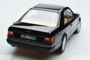 Mercedes 300 CE-24 C124 Coupe AMG Wheels Limitierte Auflage Norev 1:18 183881 Metall — Bild 10 von 11