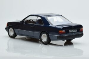 Mercedes 300 CE-24 C124 Coupe Nautical Blau Limitierte Auflage Norev 1:18 183882 Metall — Bild 6 von 7