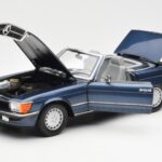 Mercedes 300 SL R107 Nautikblau Norev 1:18 - image 2 of 8