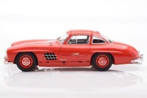 Mercedes 300 SL W198 Gullwing Rot Minichamps 1:18 110037211 Metall — Bild 4 von 8