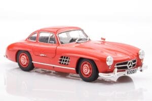 Mercedes 300 SL W198 Gullwing Rot Minichamps 1:18 110037211 Metall — Bild 6 von 8