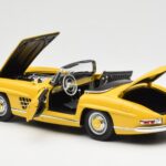 Mercedes 300 SL W198 Roadster Gelb Norev 1:18 - image 5 of 8