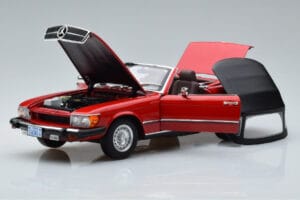 Mercedes 450 SL R107 US-Version Rot Norev 1:18 183729 Metall — Bild 2 von 8
