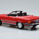 Mercedes 450 SL R107 US-Version Rot Norev 1:18 - image 7 of 8