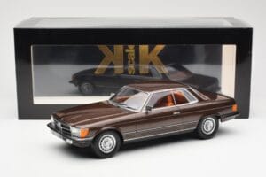 Mercedes 500 SLC C107 Braun KK-Scale 1:18 180851 Metall — Bild 6 von 6
