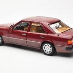 Mercedes 500E W124 Rot Metallic Händler Edition Norev 1:18 - image 7 of 8