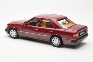 Mercedes 500E W124 Rot Metallic Händler Edition Norev 1:18 B66040699 Metall — Bild 7 von 8