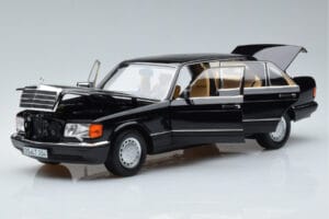 Mercedes 560 SEL W126 Schwarz Norev 1:18 183793 Metall — Bild 2 von 7